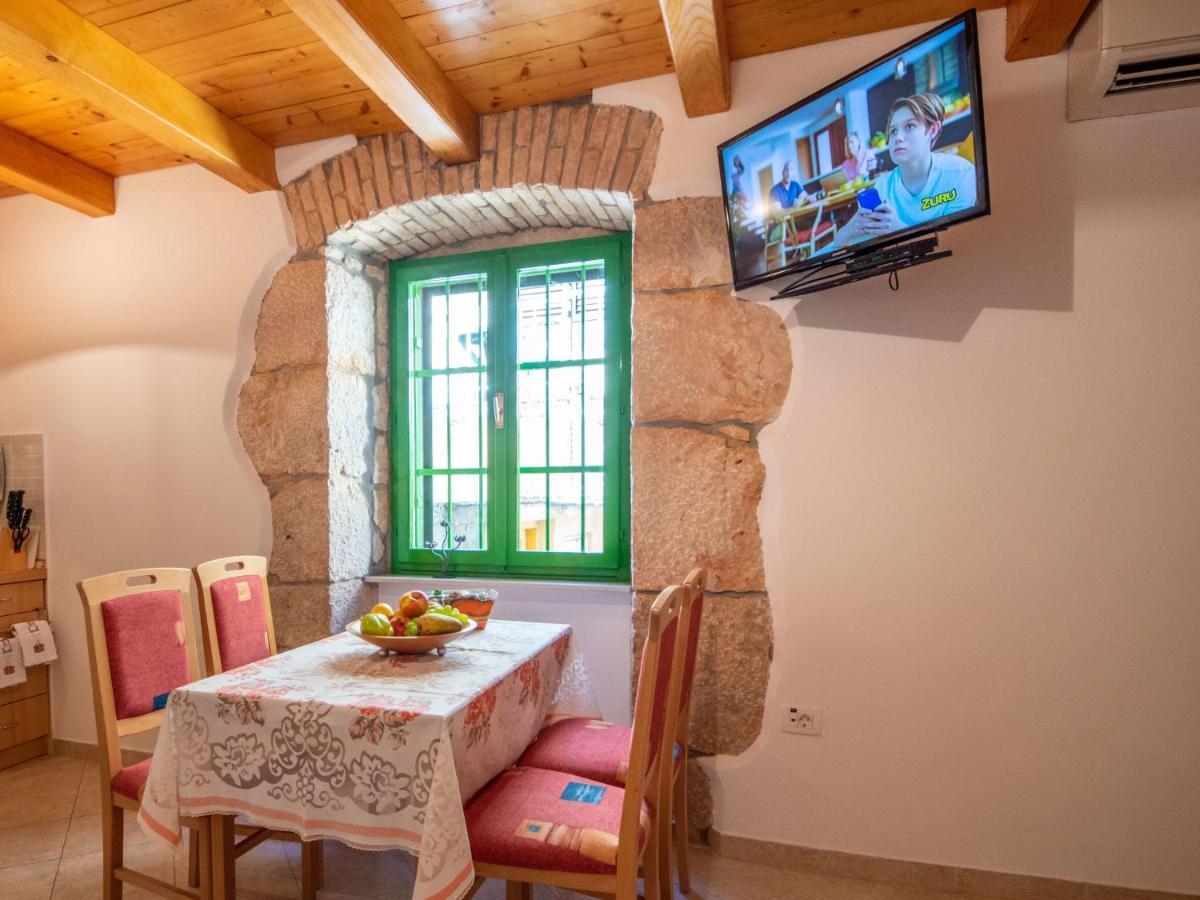 Apartment Kristijan By Interhome Brseč المظهر الخارجي الصورة